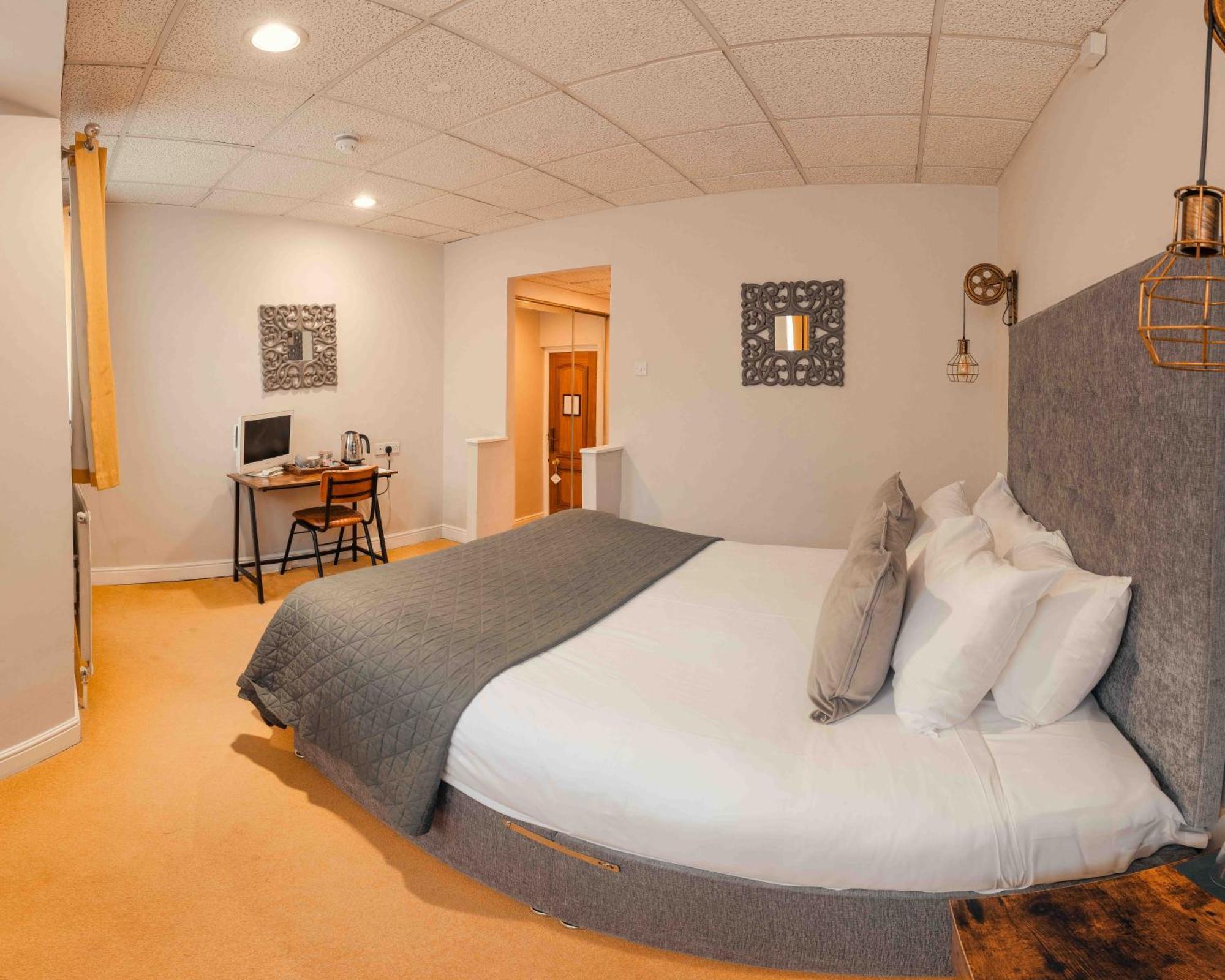 The Bridge Hotell Macclesfield Eksteriør bilde